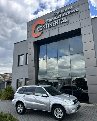 Toyota RAV4 cena 18900 przebieg: 289000, rok produkcji 2004 z Górzno małe 137